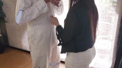 Seaman cum in mouth behind the scene