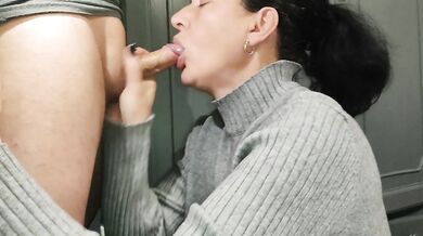 Mature MILF Wife Blowjob with Cum in Mouth