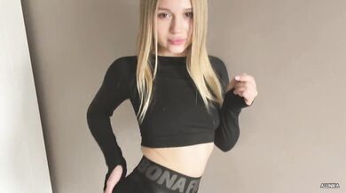 The Fit Girl Jumps Well On The Penis After A Hard Workout.
