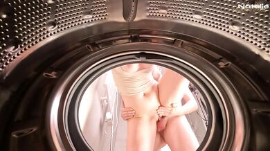 "Let Me Out!!" This is NOT How You Should Help Stuck Stepsis - Natalie Wayne