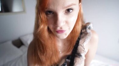 Real Amateur Couple - Redhead Babe gets on her Boyfriend's Big dick and gets Cum on her back