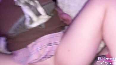 The cutie sat on my dick, I fucked her with cancer and finished on her face. Close-up.