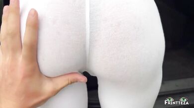 Public PickUp - Pretty runner get fucked outdoor