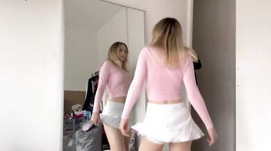 gym girl gym wear try on haul tennis skirt cute blonde try on haul