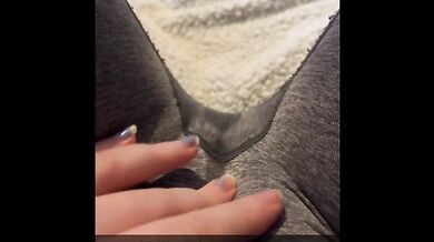 Peeing my leggings and cumming