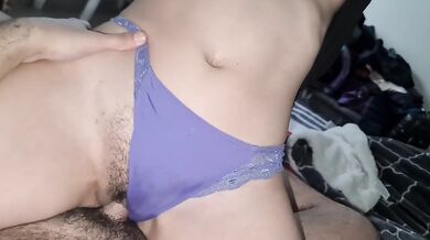 Fill Up My Hairy Pussy Girlfriend - Creampie