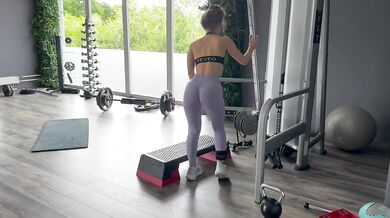 Fucking Big Ass Teen after the Gym