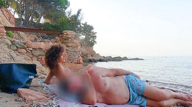 INFIDELITY DAY - I cheat on my husband on the beach by fucking with a stranger