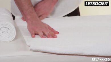 Alexa Thomas Goes To Spa Using Christmas Voucher & Gets Fucked Good By Masseur - LETSDOEIT