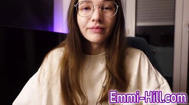 German Dirty Talk! 18yo Skinny girl! Small Tits! Big Labia!