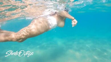 Sheila Ortega Sucking & Fucking me underwater meanwhile snorkeling