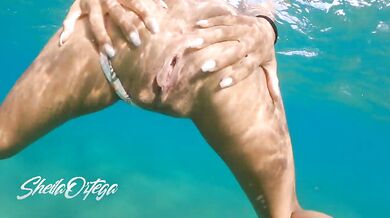 Sheila Ortega Sucking & Fucking me underwater meanwhile snorkeling