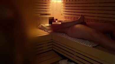 Public sauna flashing stangers | huge cumshot