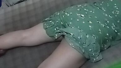 Istri belajar selingkuh dengan teman suami