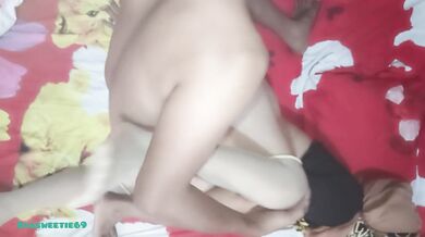 Part#4.Ngentot cewek cantik mahasiswi berjilbab sampai mendesah-desah.Indonesian viral - Evesyantika