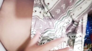 Ngentot memek tembem crot di dalem