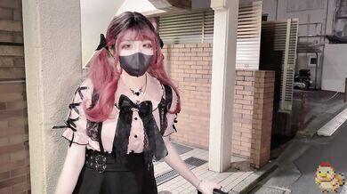 关于我剃掉胡须然后在路边捡到地雷系可爱妹妹这件事，满脑子只有钱钱和色色的小兔参上