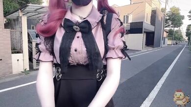 关于我剃掉胡须然后在路边捡到地雷系可爱妹妹这件事，满脑子只有钱钱和色色的小兔参上