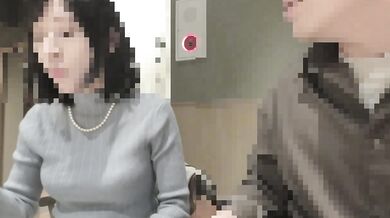 【個人撮影】#23 エンW不倫CH 漫画喫茶で誰も見ていないことを良いことに。。生挿入して中出しする不倫カップルの日常／Japanese amateur /日本人/japanese wife/ mi