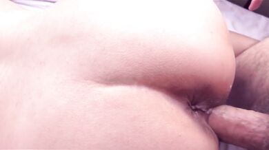 VERY HORNY ASIAN MILF WANTS TO SHOW HER PUSSY AND HAVE SEX