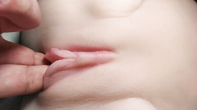 I love picking at this pussy. It feels so good.