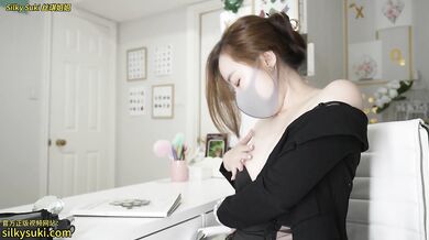 Wedding Planner's Solo Masturbation Before Wedding