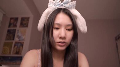 Asian Bunny Girl ASMR - Isaiah 52-58