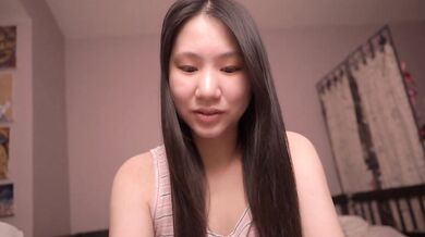 Cute Asian Girl ASMR - John 10-12