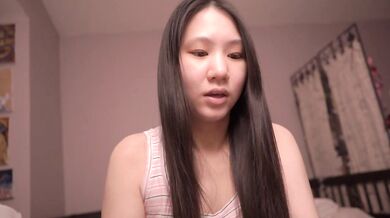 Cute Asian Girl ASMR - John 10-12