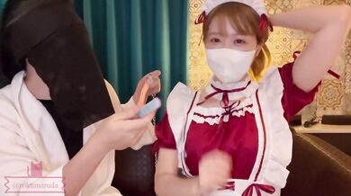 The maid's pussy and throat are fucked. Massive face-fucking as it is/Japanese couple/amateur