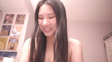 Asian Teen ASMR - Matthew 5-6