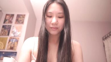 Asian Teen ASMR - Matthew 5-6