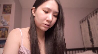 Cute Asian Girl ASMR - Luke 22-24