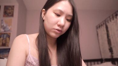Cute Asian Girl ASMR - Luke 22-24
