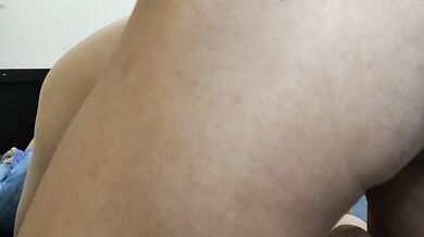 员工休息室，洗衣机旁边我们做了不该做的事