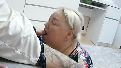 A friend came to visit to get enough cum