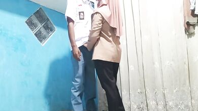 Bu guru ajak ngentot murid setelah pulang sekolah