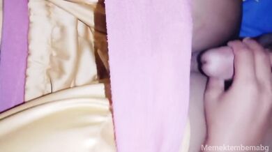 Ngentot cewek berhijab di kost