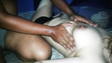 Pijat toket montok istri orang