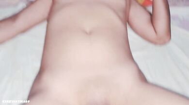 Hot Indonesia.Ngentot bareng kuli bangunan memek di genjot sampai mucrat barkali-kali - evesyantika