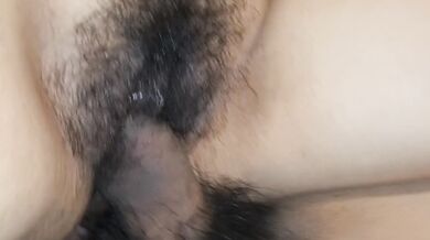 Me encanta que mi nuevo vecino me folle, me gusta ser su depósito de semen