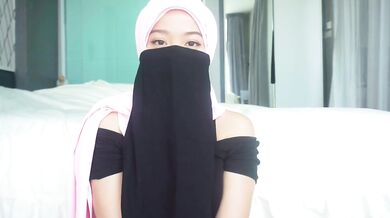 Laila's Storytime : Episode 1 - Secrets Beneath the Hijab.