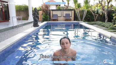 Elle can't help herself... With a big dildo "Love To Love" at the pool - French Vlog Bali