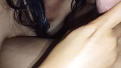 Di sepong pacar crot di mulut