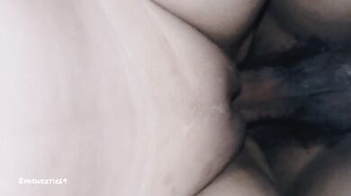 Bokep indo.Aku di entot sopir trans Jakarta di bilang aku mirip pramugari cantik-Evesayntika
