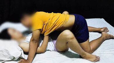 Selalu dipuasin sama tetanggaku