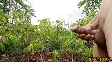 INDONESIAN DICK - Outdoor Masturbation and Big Cumshot after a Month of Fasting