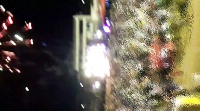 Sexo apasionado con mi nuera en la calle después de la fiesta del barrio.