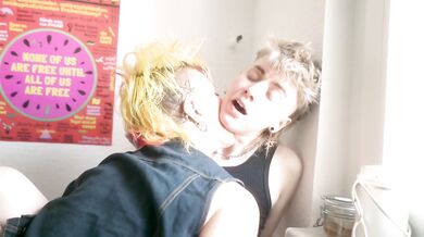 horny amateur dykes kitchen quickie // girl on girl hot kissing