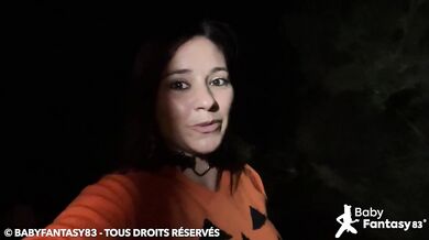 ????????Babyfantasy83 ???????? Baisé par Scream en pleine nuit dans une forêt